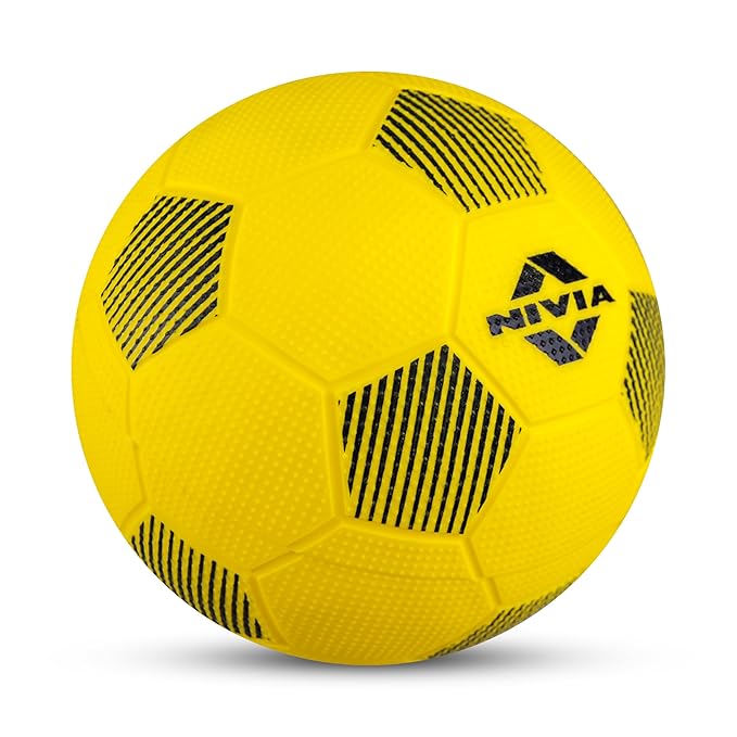 Nivia mini foot ball(47cm)